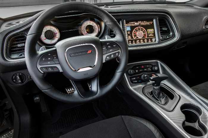 2022 Dodge Challenger Daytona Interior