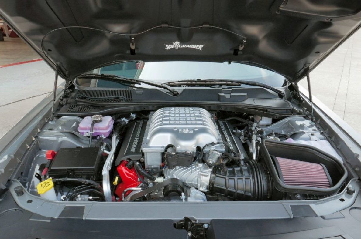 2022 Dodge Challenger RT Scatpack Engine