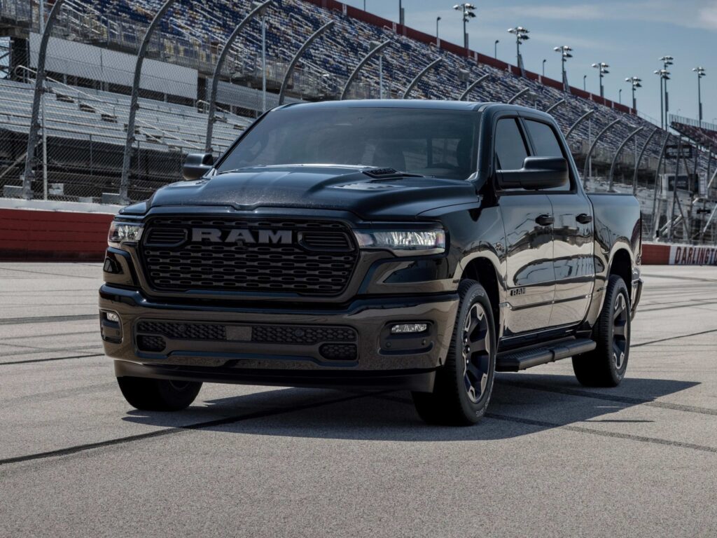 Legendary HEMI V8 Returns To 2026 Ram 1500 Autoblog